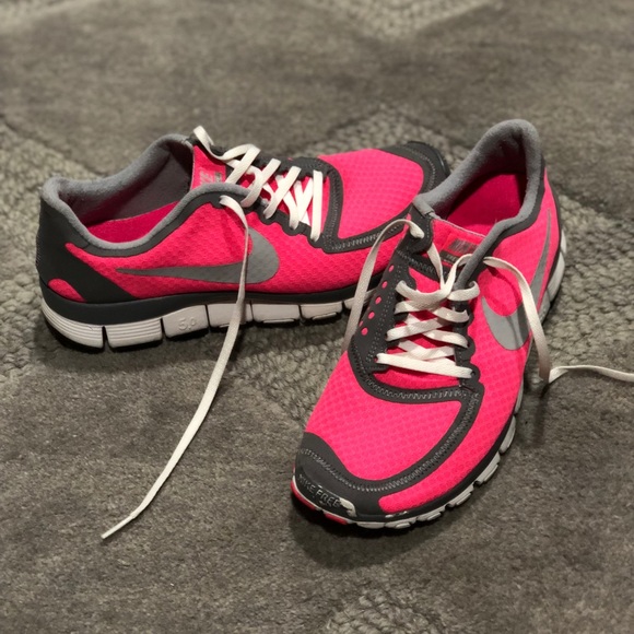 Nike Shoes - Nike FREE 5.0 - bright pink